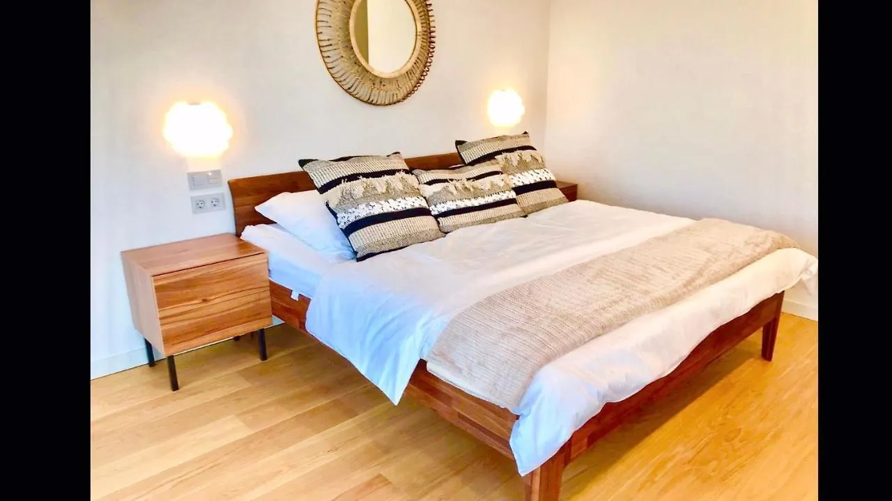 Golf Tenerife South: Mountain View Villa with Heated Pool and Accessible Amenities San Miguel de Abona
