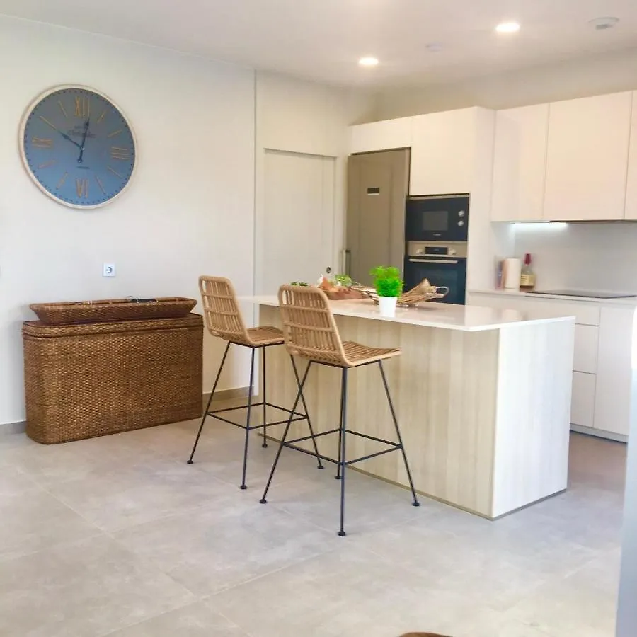Golf Tenerife South: Mountain View Villa with Heated Pool and Accessible Amenities San Miguel de Abona