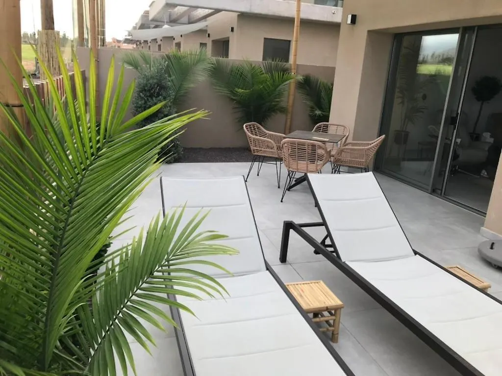 Golf Tenerife South: Mountain View Villa with Heated Pool and Accessible Amenities San Miguel de Abona